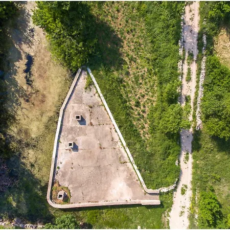 ゲストハウス House Mellifera