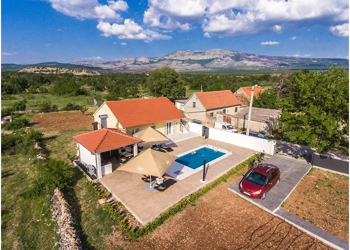 House Mellifera Guest house