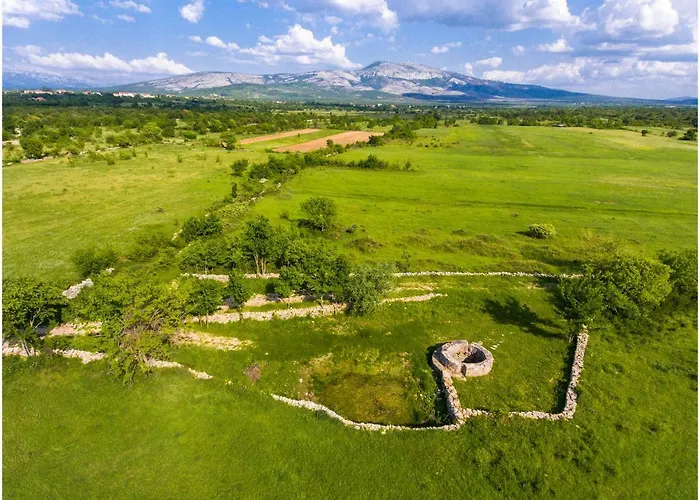 Guest house House Mellifera